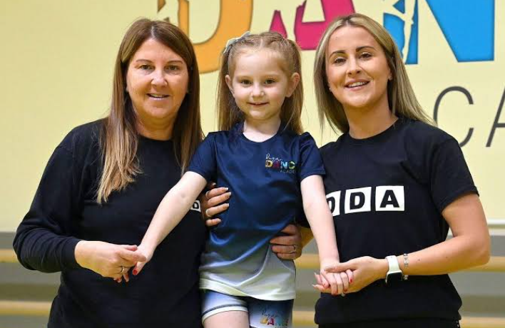 Inside the Factor Essex Performance Dedicated to Six-Year-Old Girl Born With Cystic Fibrosis